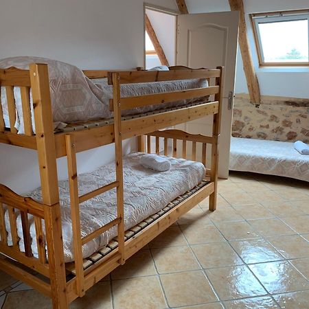 Lanuéjols Cafe De La Place Gite & Chambres D'Hotes "Lou Pastre" المظهر الخارجي الصورة