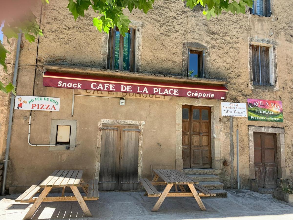 Lanuéjols Cafe De La Place Gite & Chambres D'Hotes "Lou Pastre" المظهر الخارجي الصورة